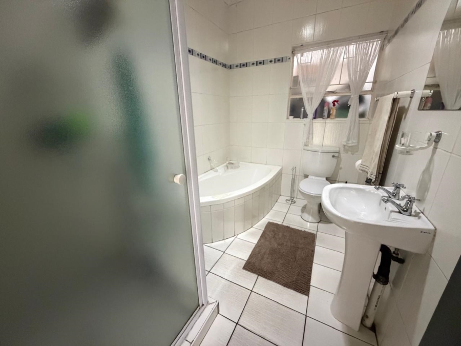 3 Bedroom Property for Sale in Maraldi Estate Free State